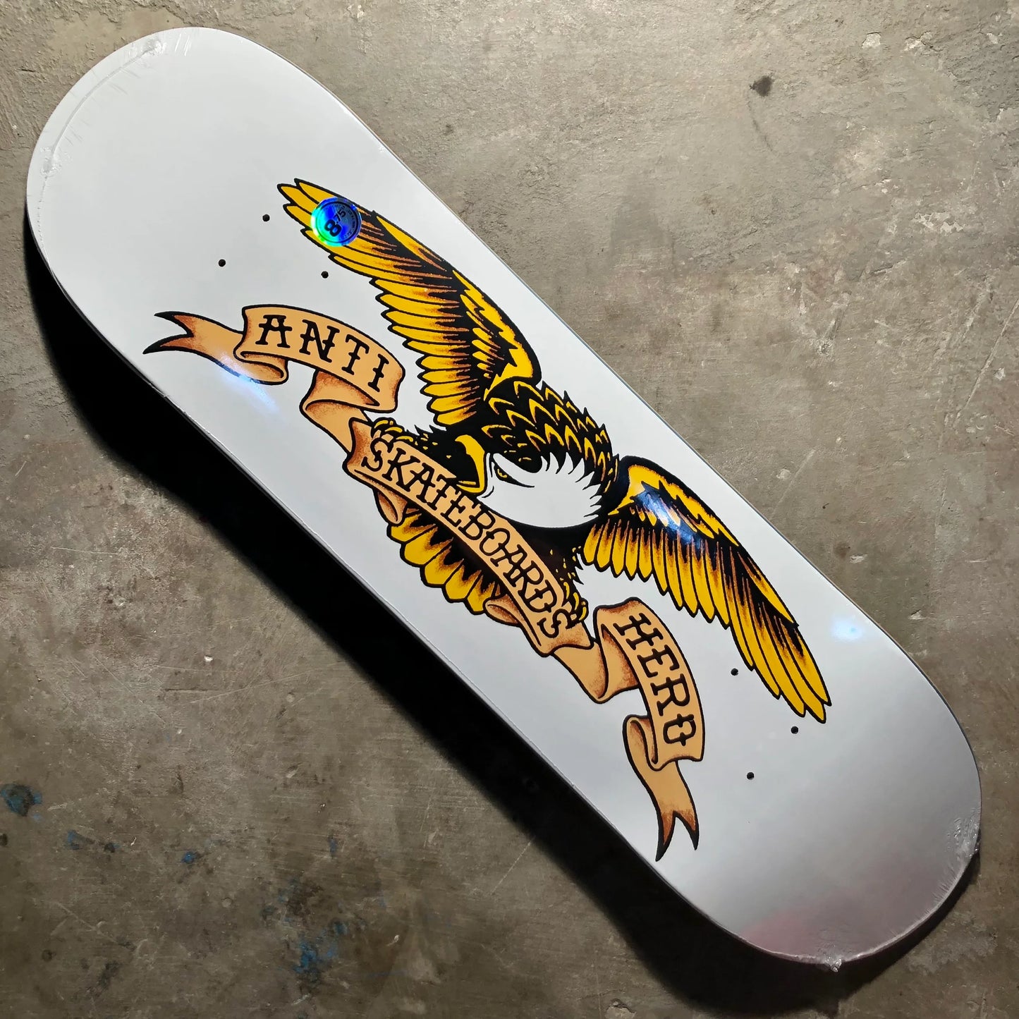 Anti-Hero Skateboards - Classic Eagle Deck 8.75"