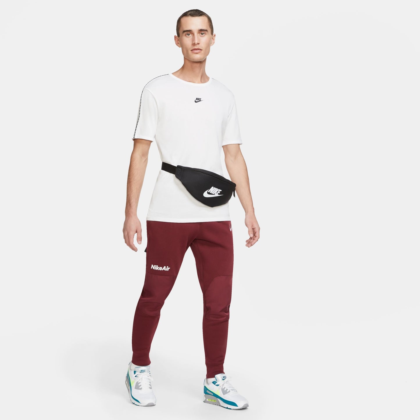 Nike - Heritage Waistpack Bag - Black / White