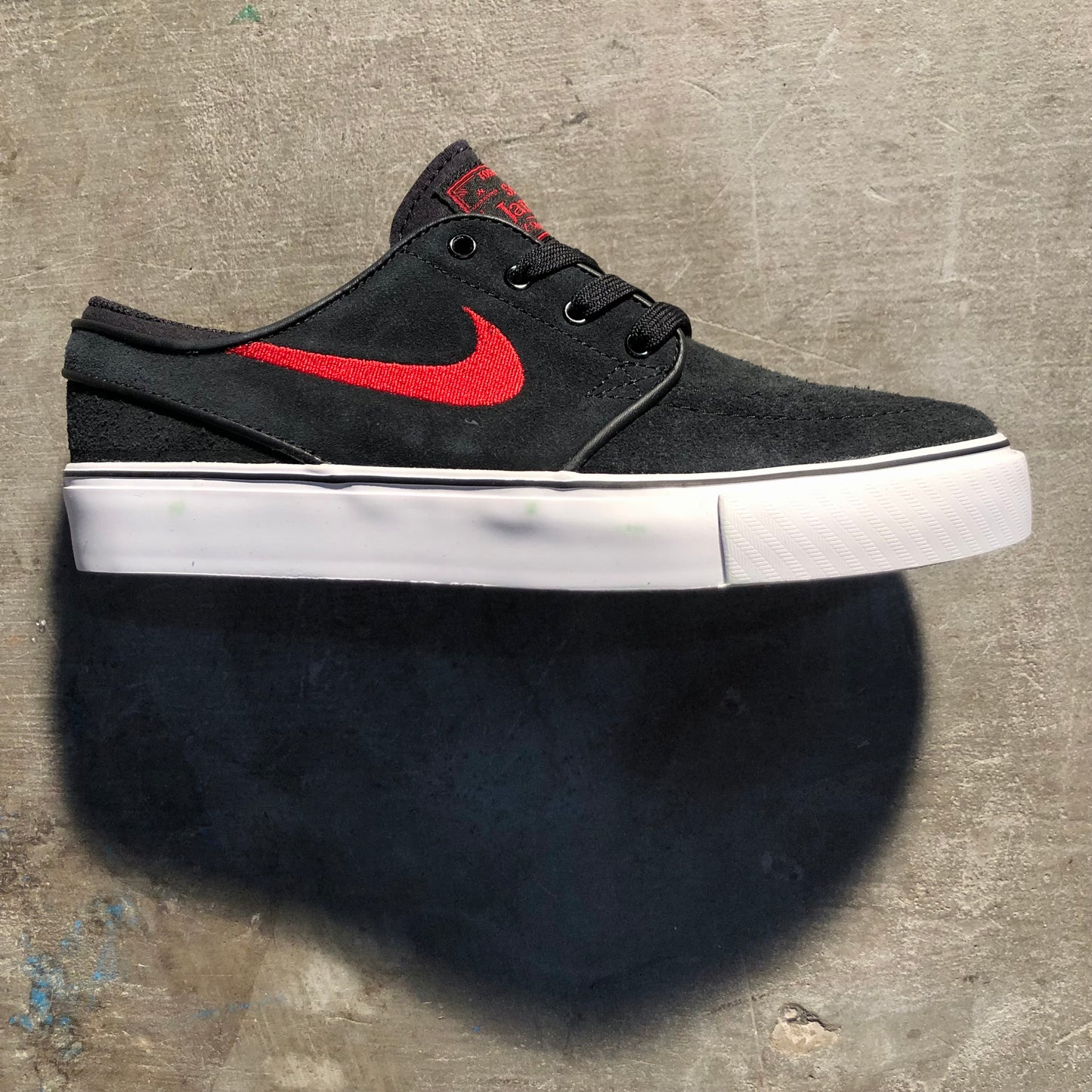 Nike SB - Stefan Janoski Big Kids' Skate Shoe - Black / University Red / White