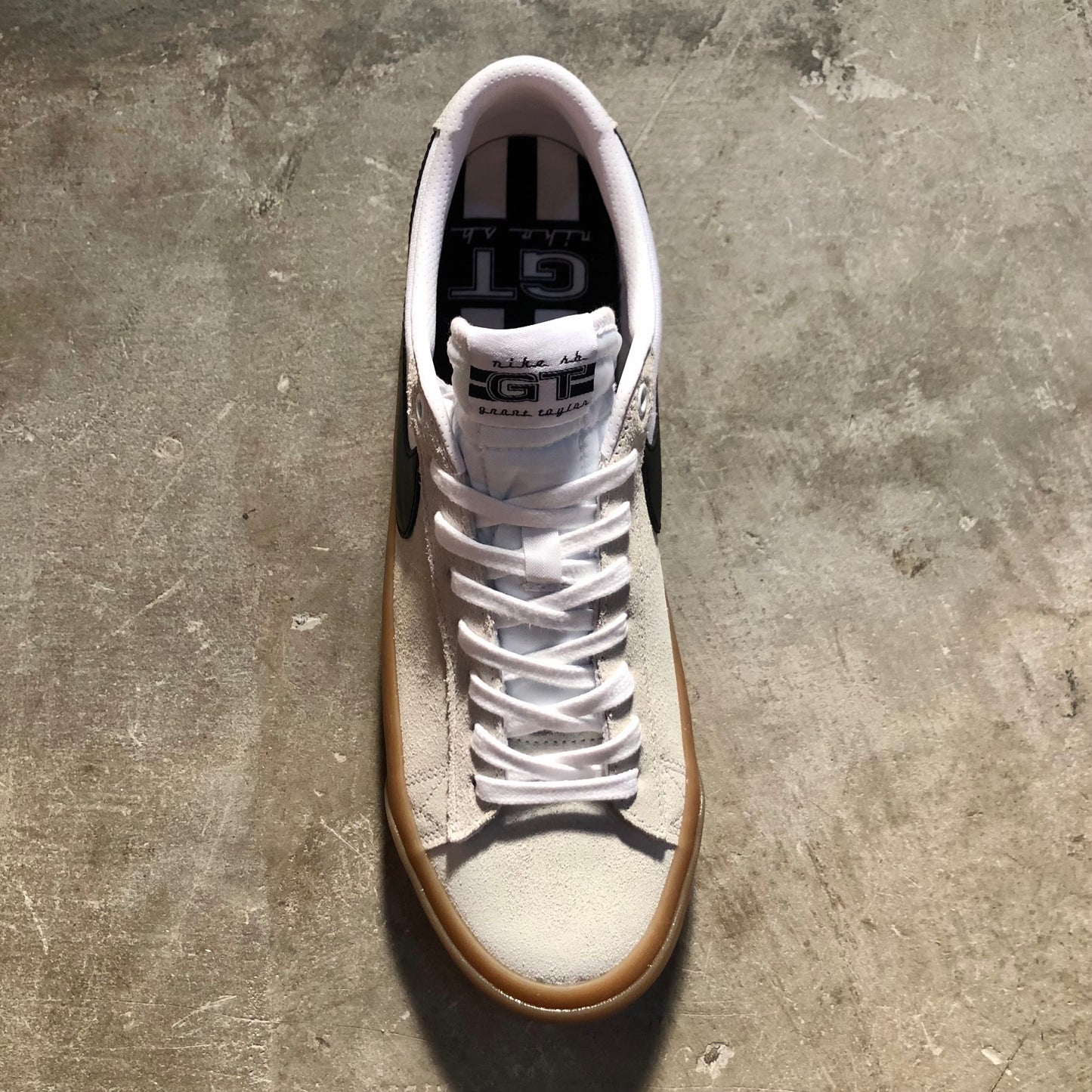 Nike SB - Blazer Low Pro GT - White / White / Black