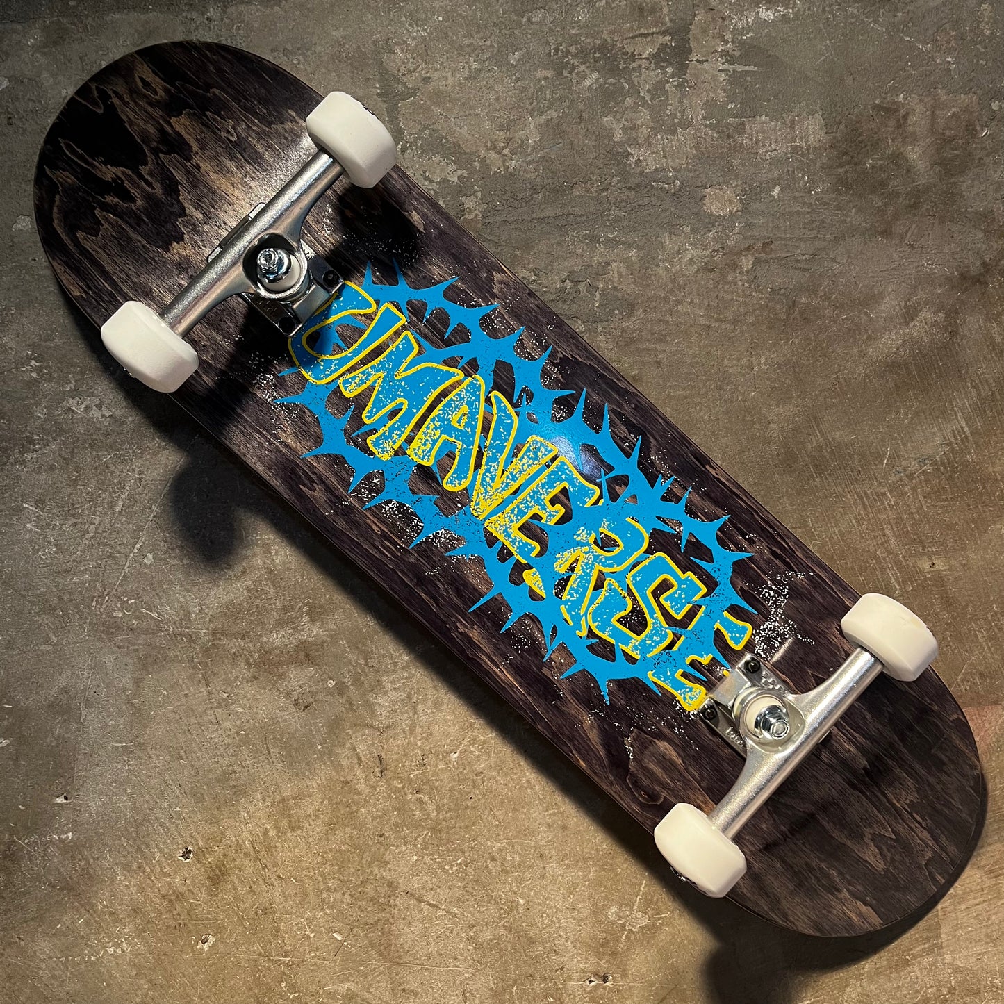 Umaverse -Thorns Complete Skateboard - 8.38"