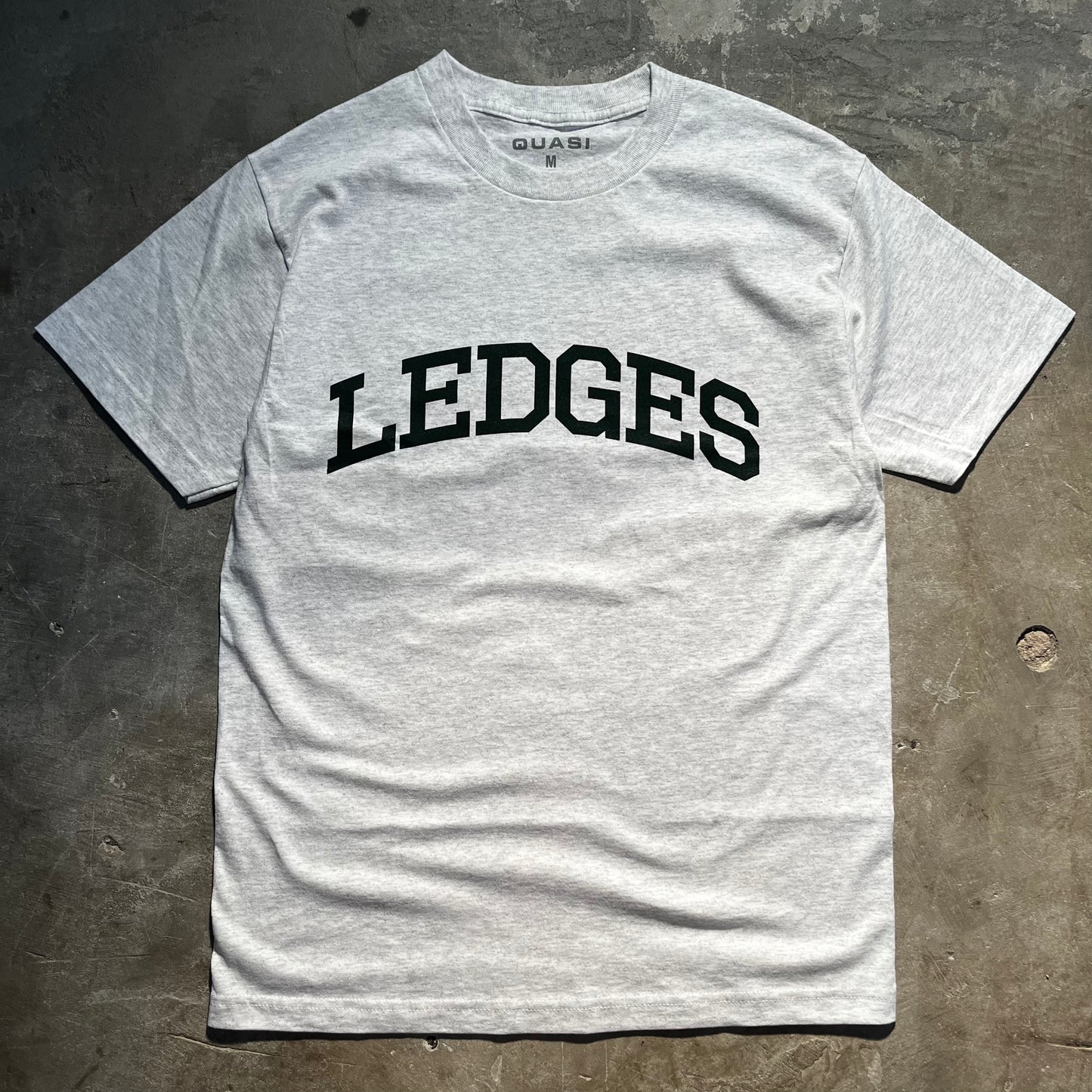 Quasi - Ledges Tee - Ash