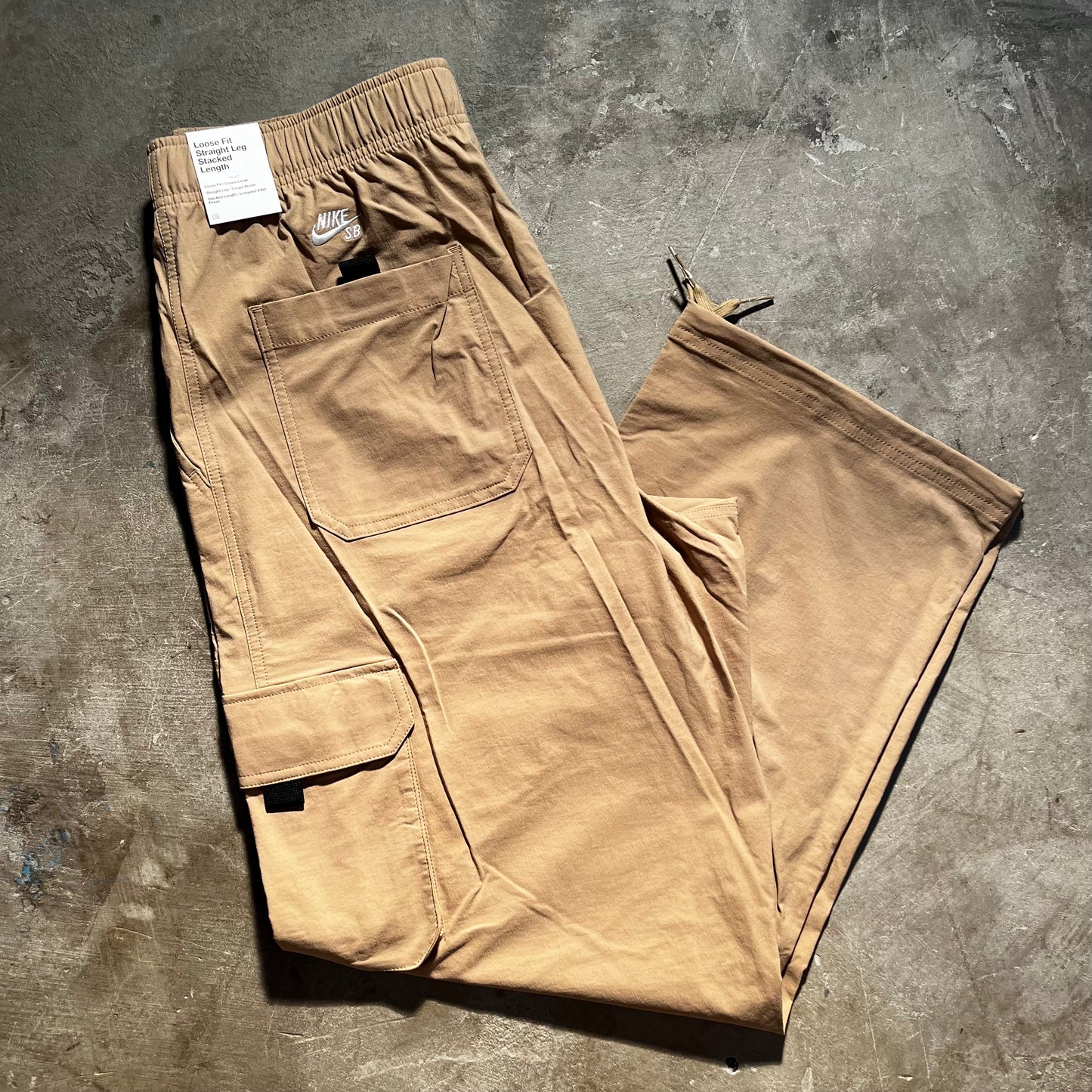 Nike SB - Kearny Cargo Pant - Parachute Beige / White