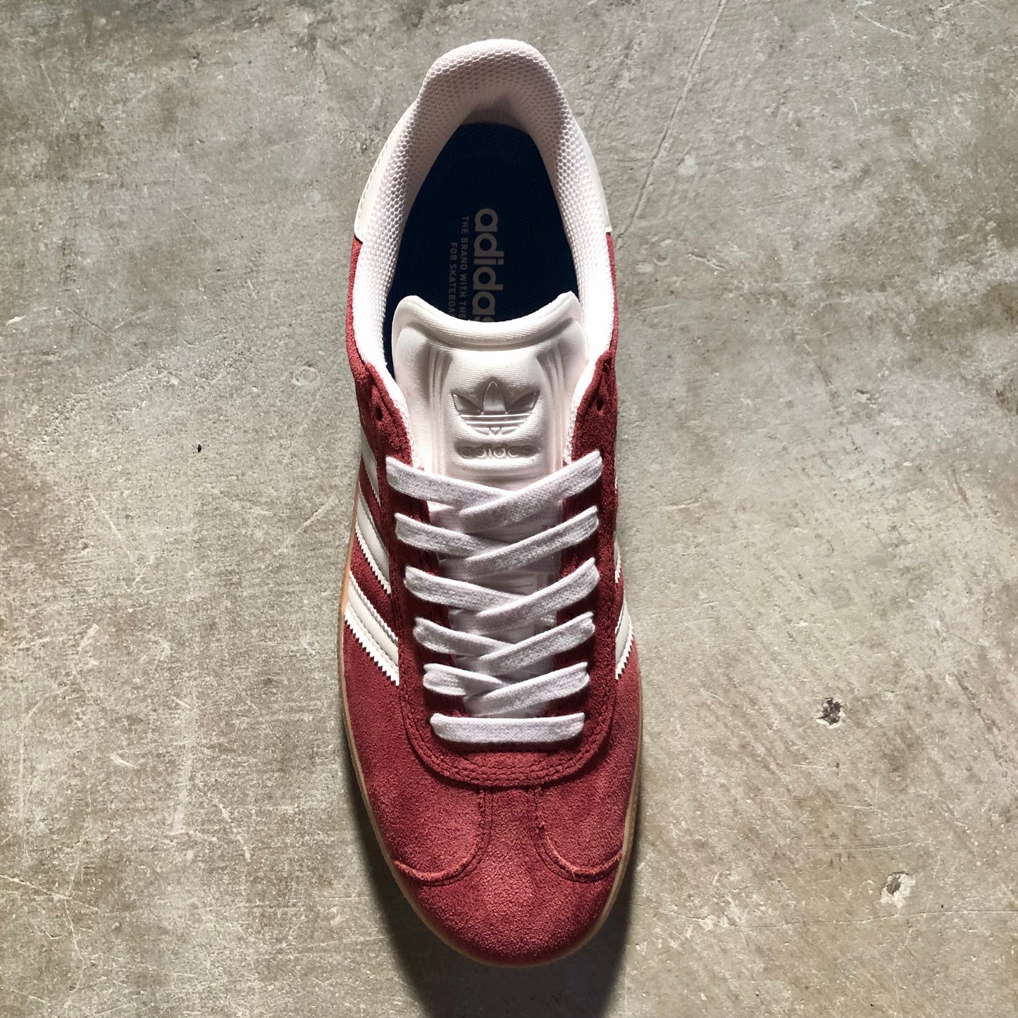 Adidas - Gazelle ADV Shoe - Shadow Red / Crystal White / Gold