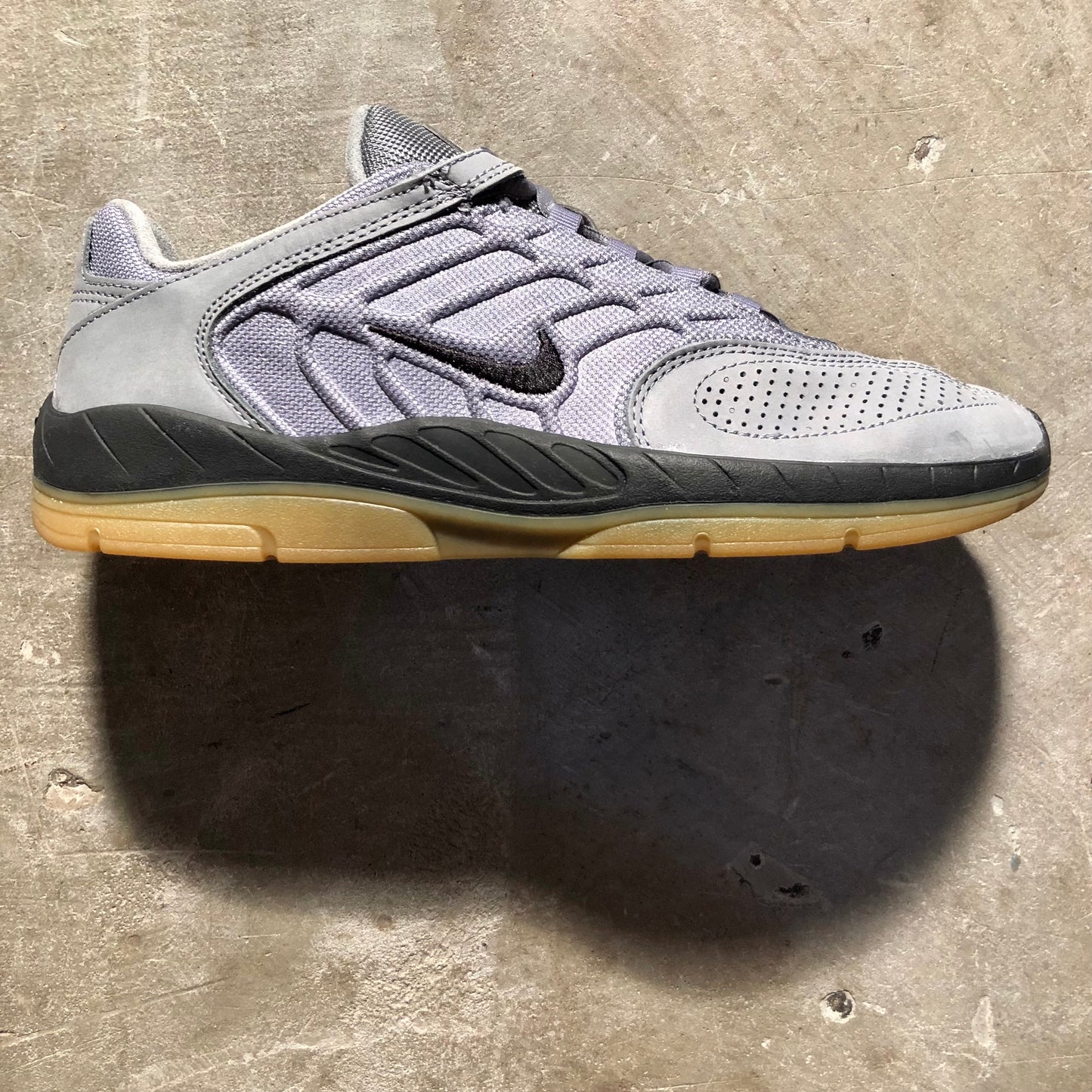 Nike SB - Vertebrae ISO - Cool Grey / Black - Cool Grey - Dark Grey