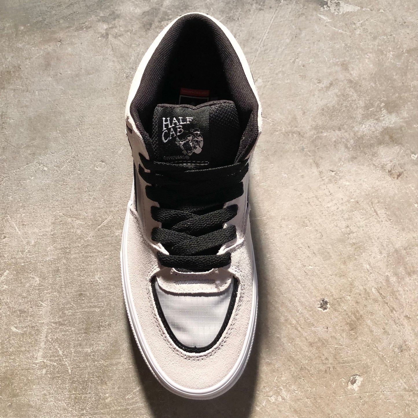 Vans - Skate Half Cab Wafflecup - White / Black