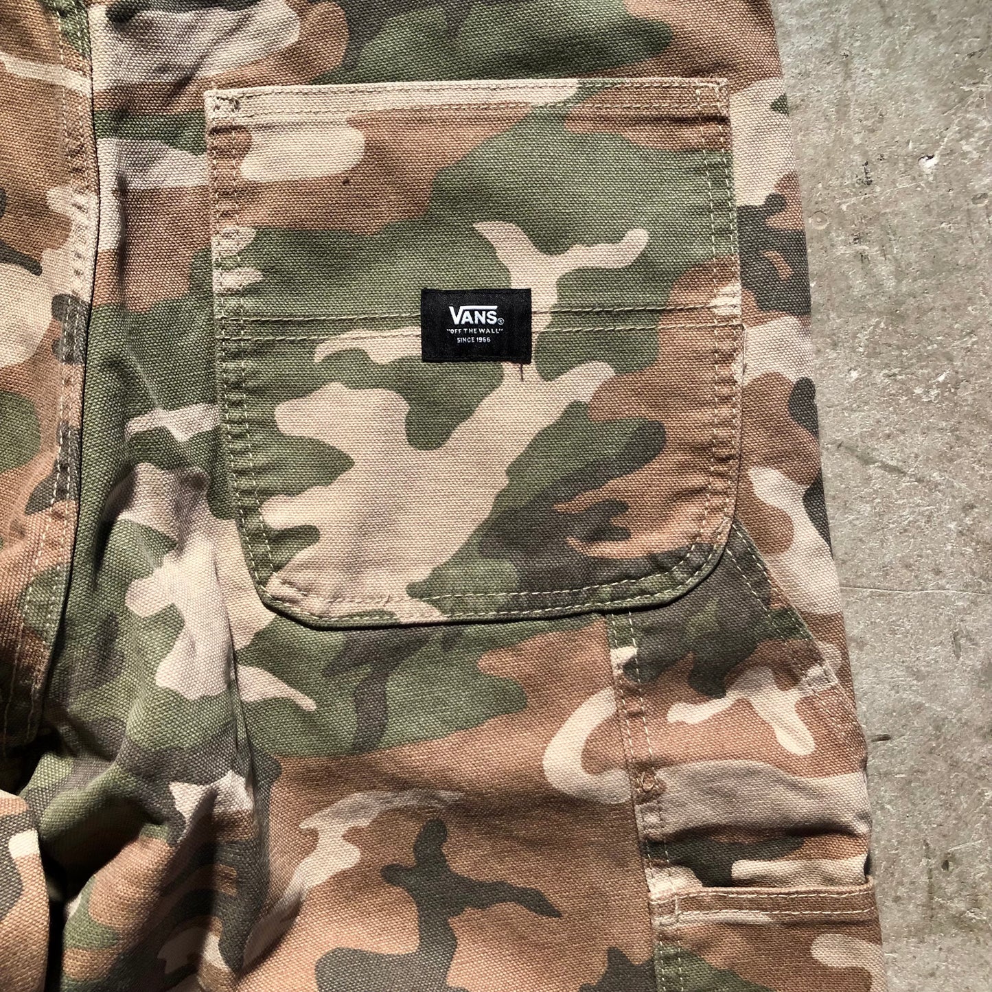 Vans - Drill Chore Carpenter Loose Camo Pant VI - Camo