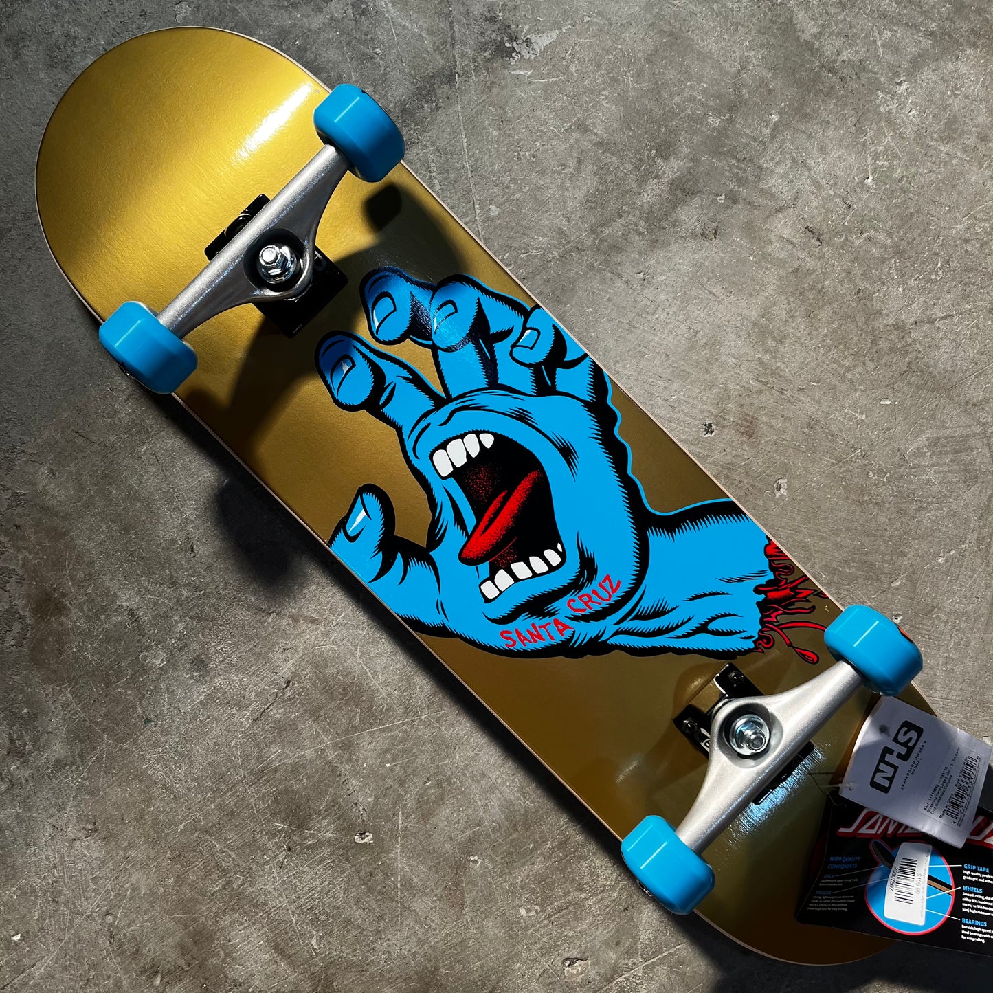 Santa Cruz - Screaming Hand Large Complete - 8.25"