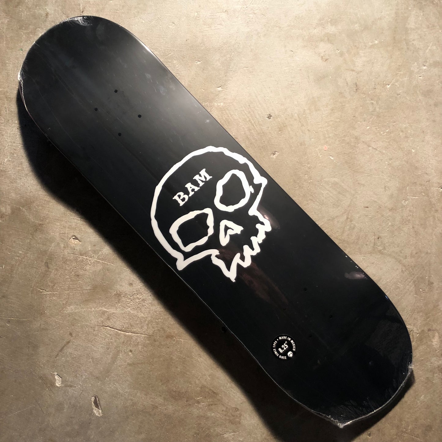 Zero Skateboards - BAM 2 Single Skull Deck - Dipped Black