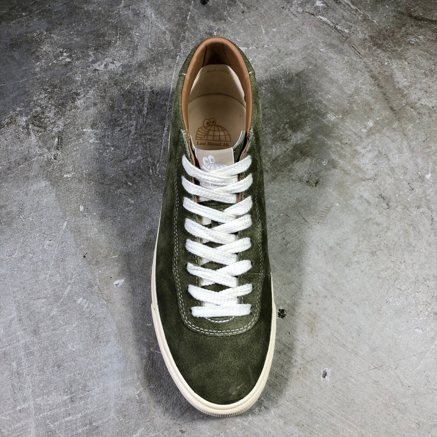 Last Resort AB - VM001 Mid Shoe - Olive / White