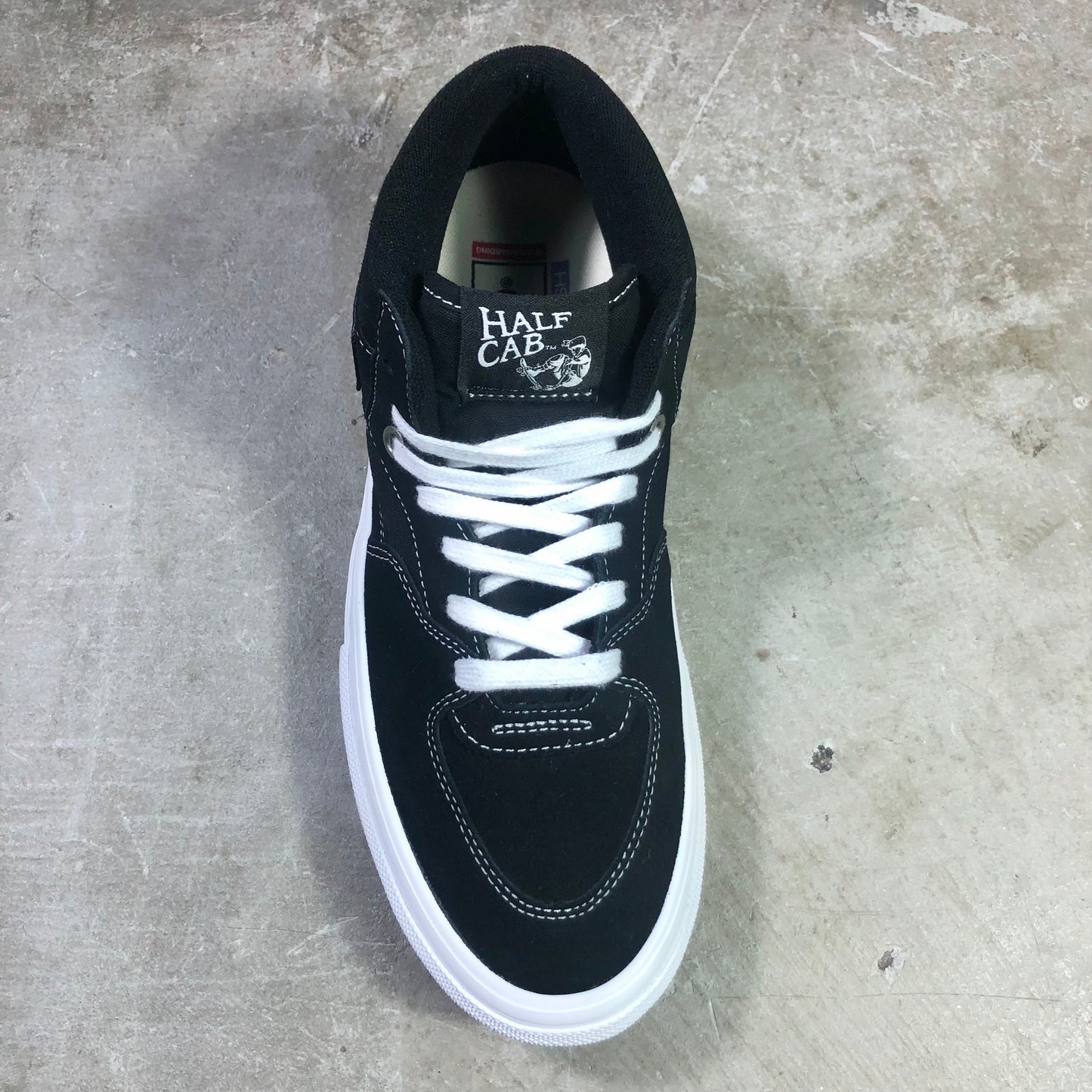 Vans - Skate Half Cab - Black - White