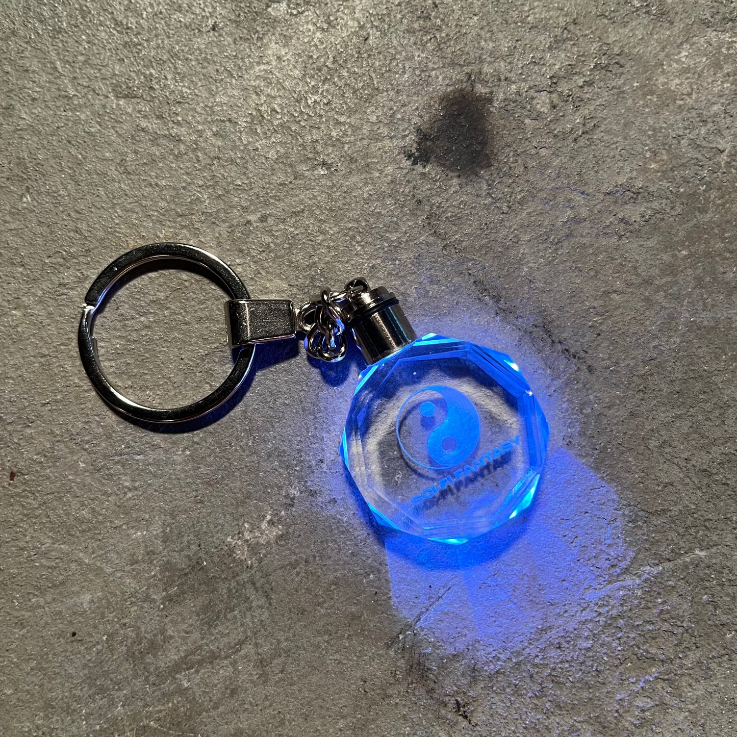 Sci-Fi Fantasy - Light Up Crystal Keychain - Crystal