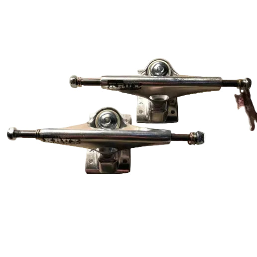 Krux - K5 Polished DLK Silver Standard Truck