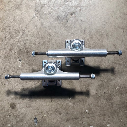 Ace Classic Trucks - Silver Polished