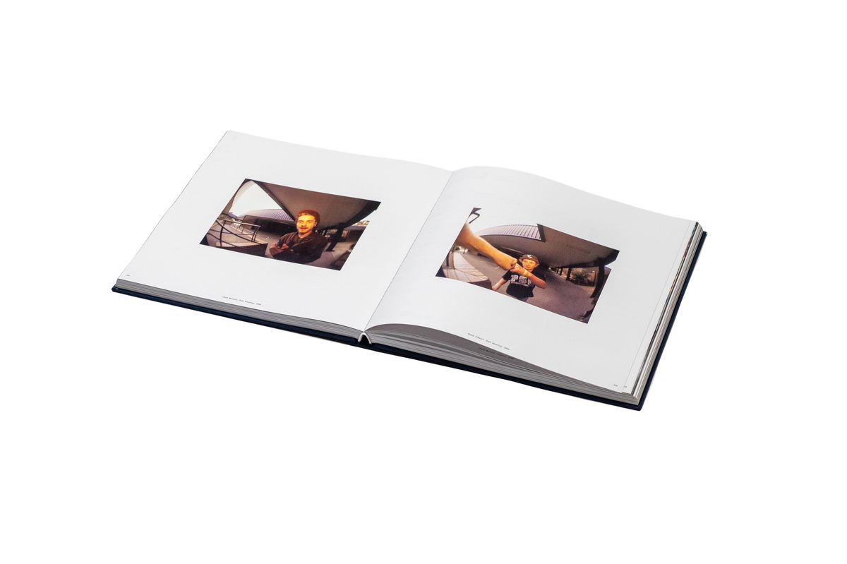 Chris Middlebrook - Pause Book