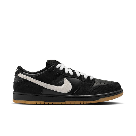 Nike SB - Dunk Low Pro - Black / White - Black - Gum Light Brown
