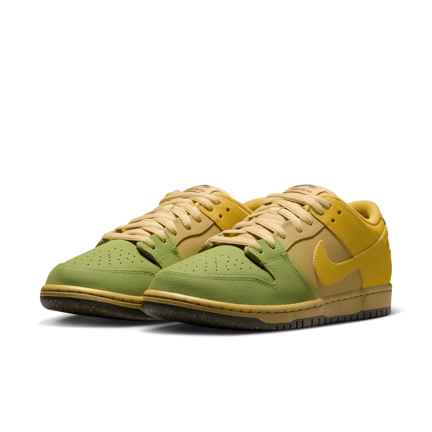 Nike SB - Dunk Low Pro - Saffron Quartz / Pear