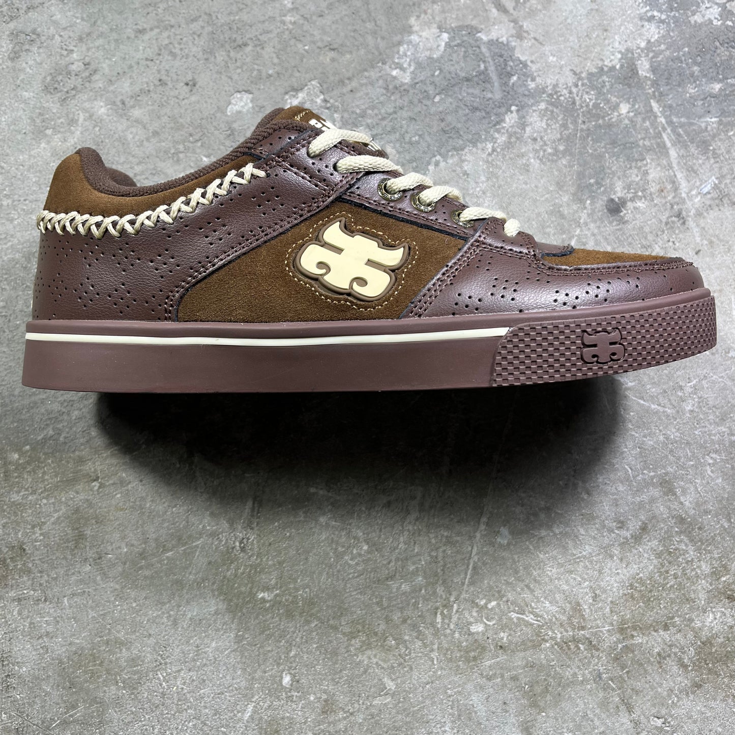 IPath - Reed Low Shoe - Dark Brown