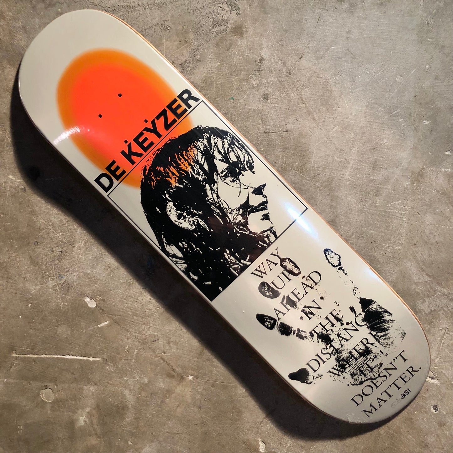 Quasi - Bobby de Keyzer Distance Deck - 8.125"