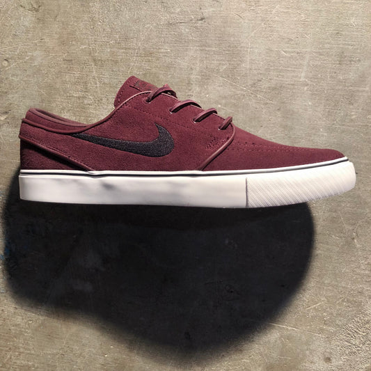 Nike SB - Zoom Janoski OG+ - Burgundy Crush / Black / Sail