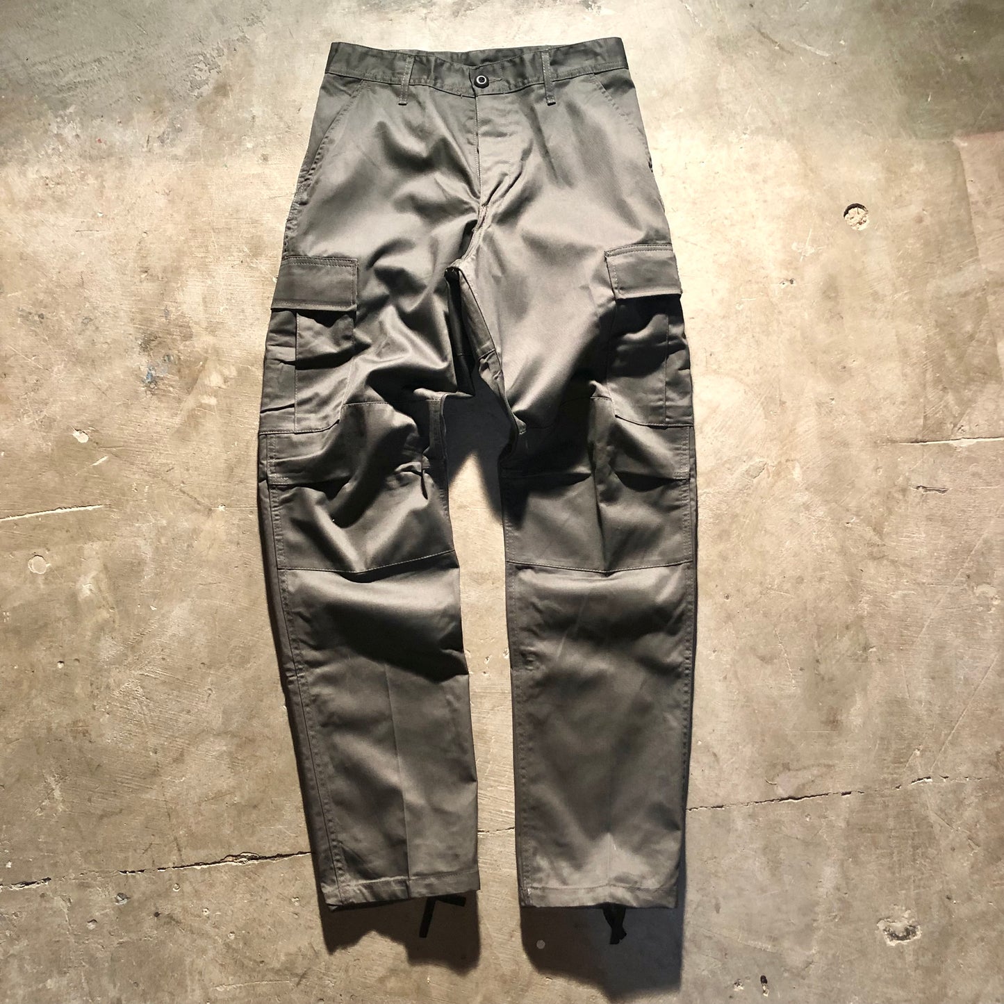 Block - Roots Logo Cargo Pants - Charcoal Grey