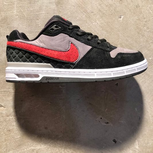 Nike SB - Paul Rodriguez Zoom Air Low - Black / Varsity Red / Flint Grey / Black