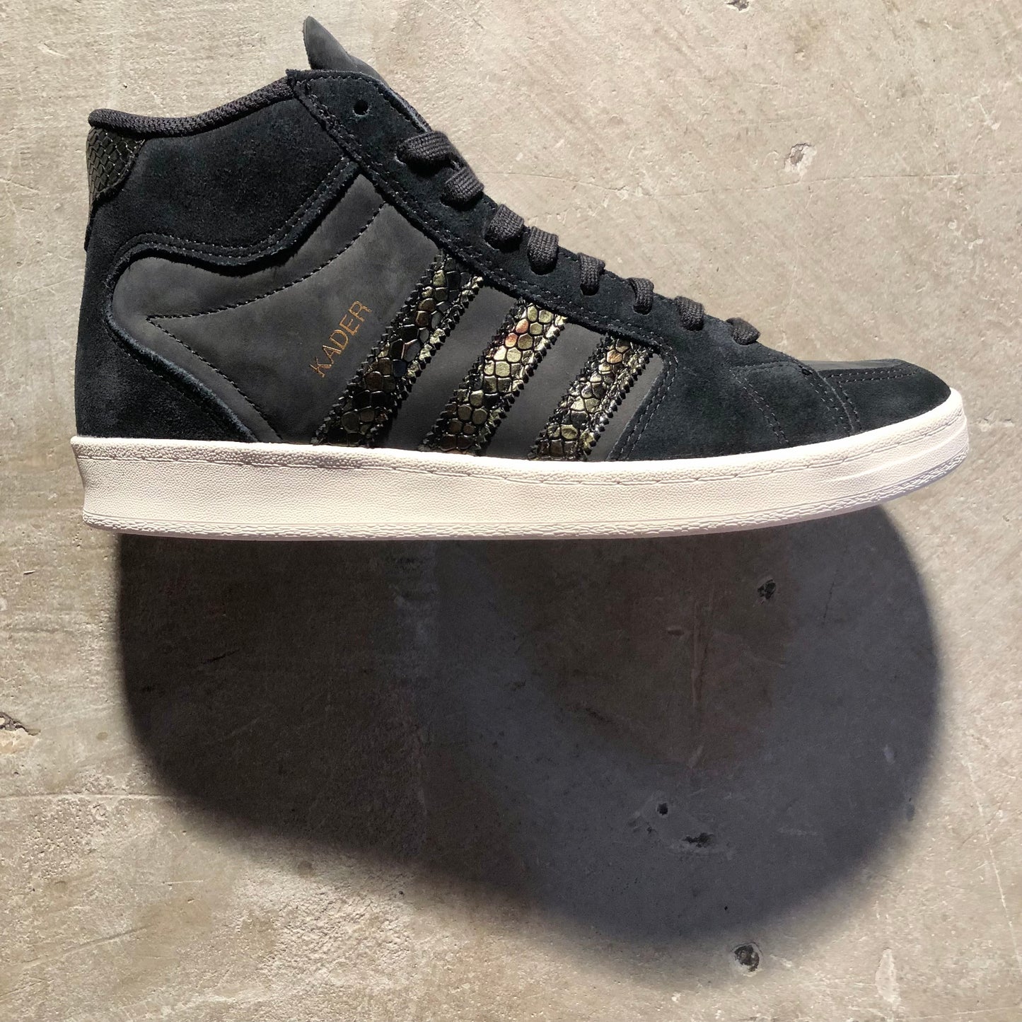 Adidas - Kader Sylla Superskate - Core Black / Crystal Scales / Off White