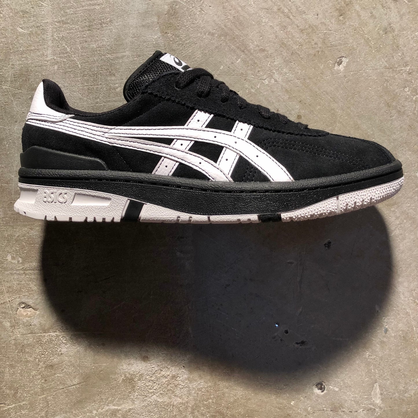 Asics Skateboarding - Vic NBD - Black / Bright White