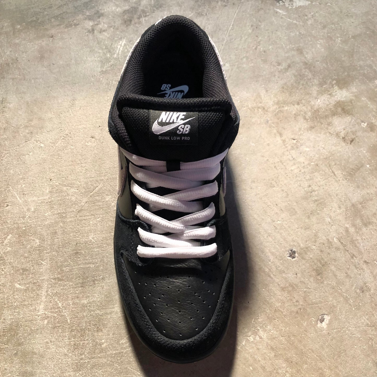 Nike SB - Dunk Low Pro - Black / White - Black - Gum Light Brown