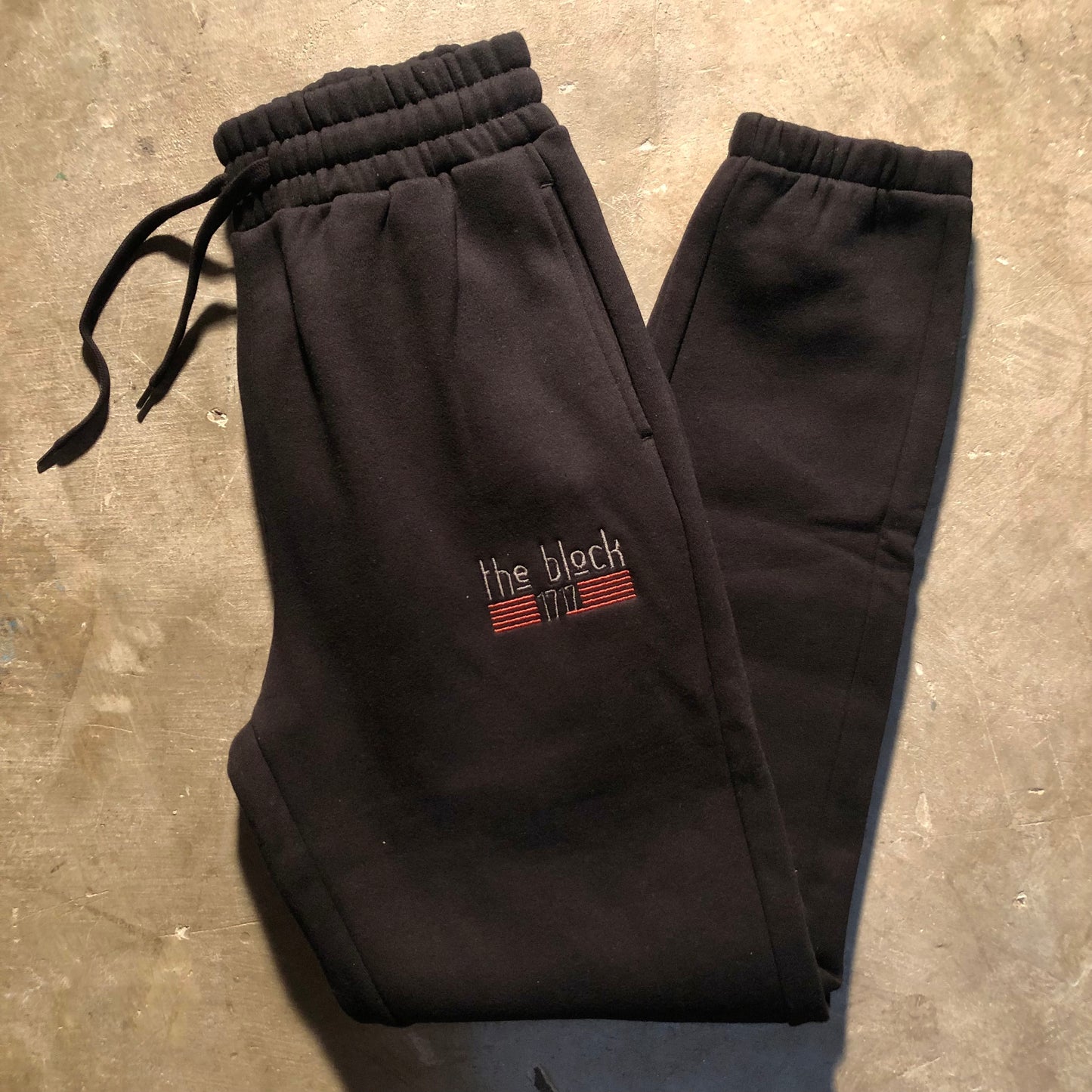 Block - Flag Logo Sweatpant - Black