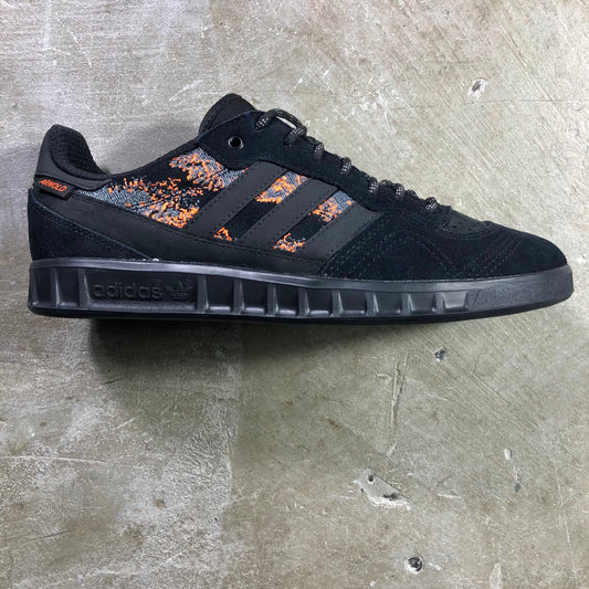 Adidas - Mike Arnold Handball Top Shoe - Core Black / Core Black / Semmi Impact Orange