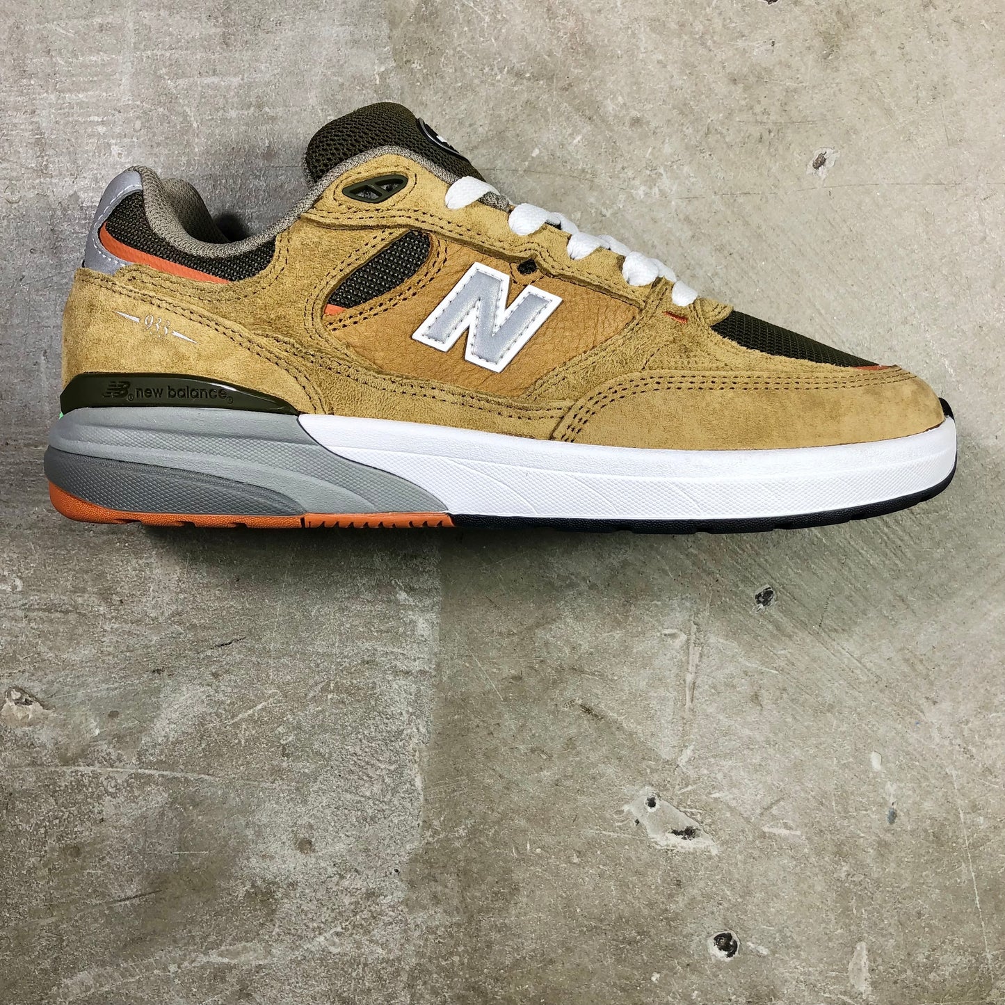 New Balance Numeric - Andrew Reynolds NM933 Shoe - Camel / Dark Brown