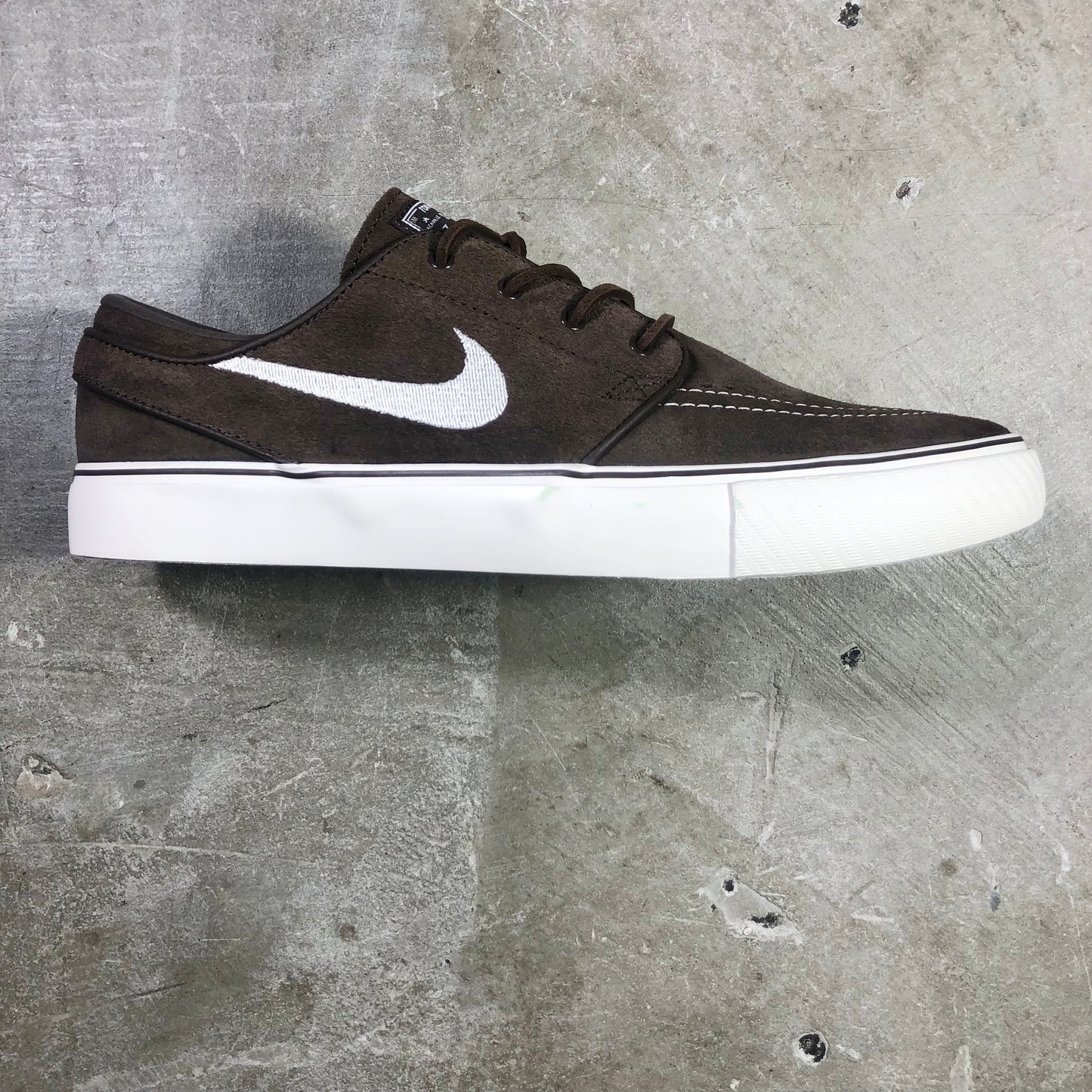 Nike SB - Zoom Janoski OG+ - Baroque Brown / Pale Ivory - Baroque Brown