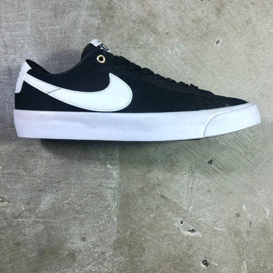 Nike SB - Zoom Blazer Low Pro GT - Black - White - Black