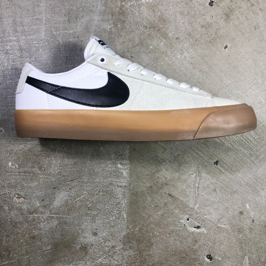 Nike SB - Blazer Low Pro GT - White / White / Black