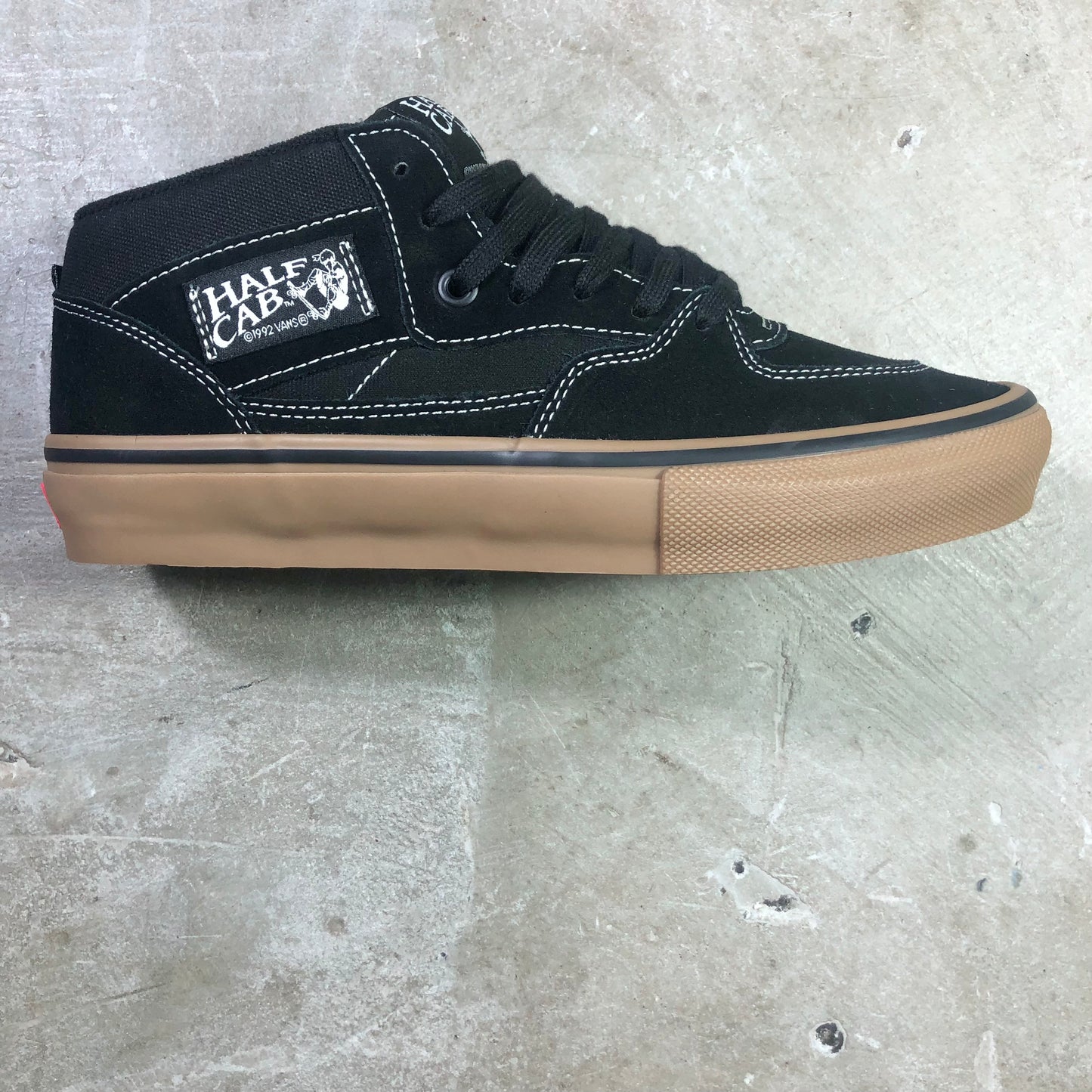 Vans - Skate Half Cab - Black / Gum / White