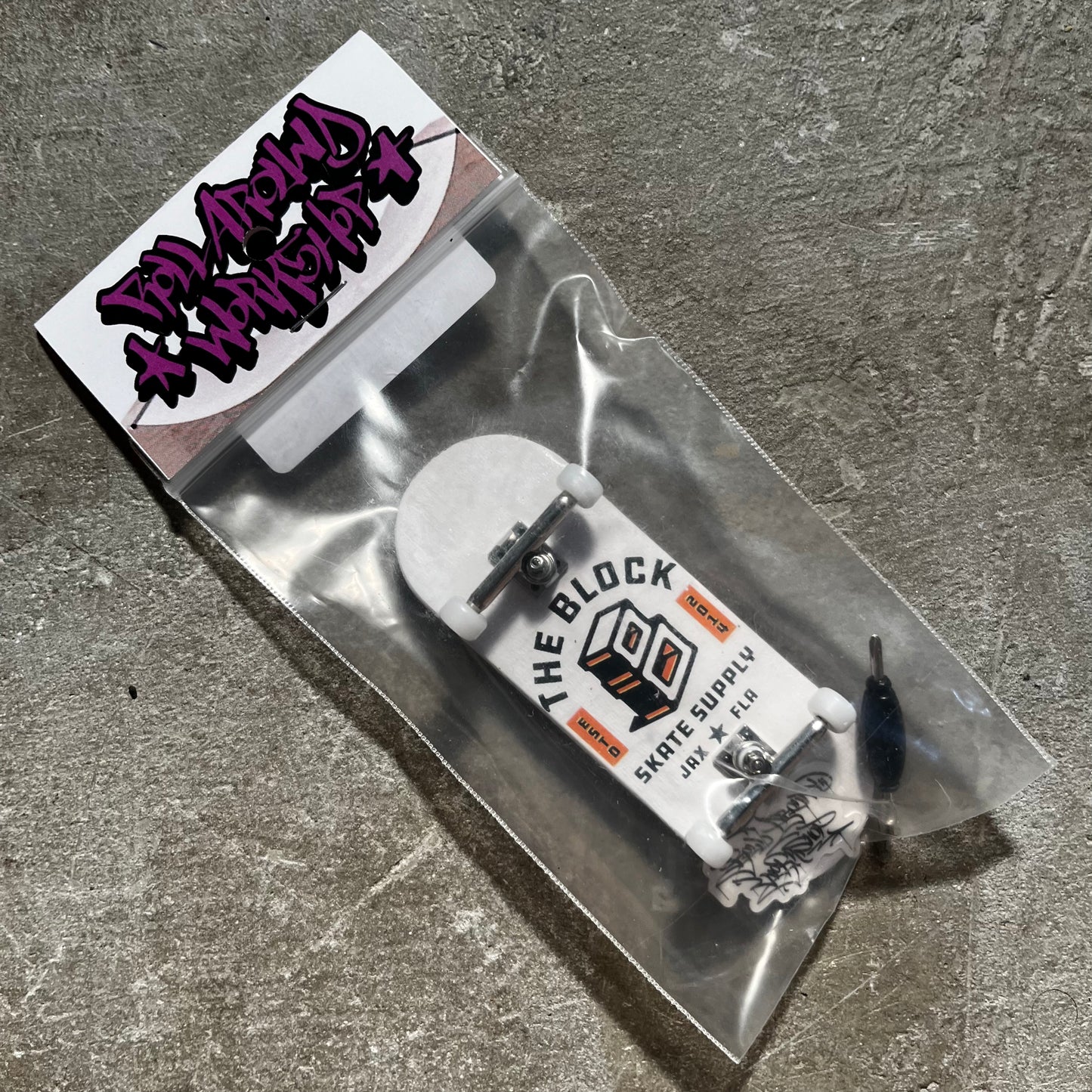 Block - Fingerboard / Assorted Colors