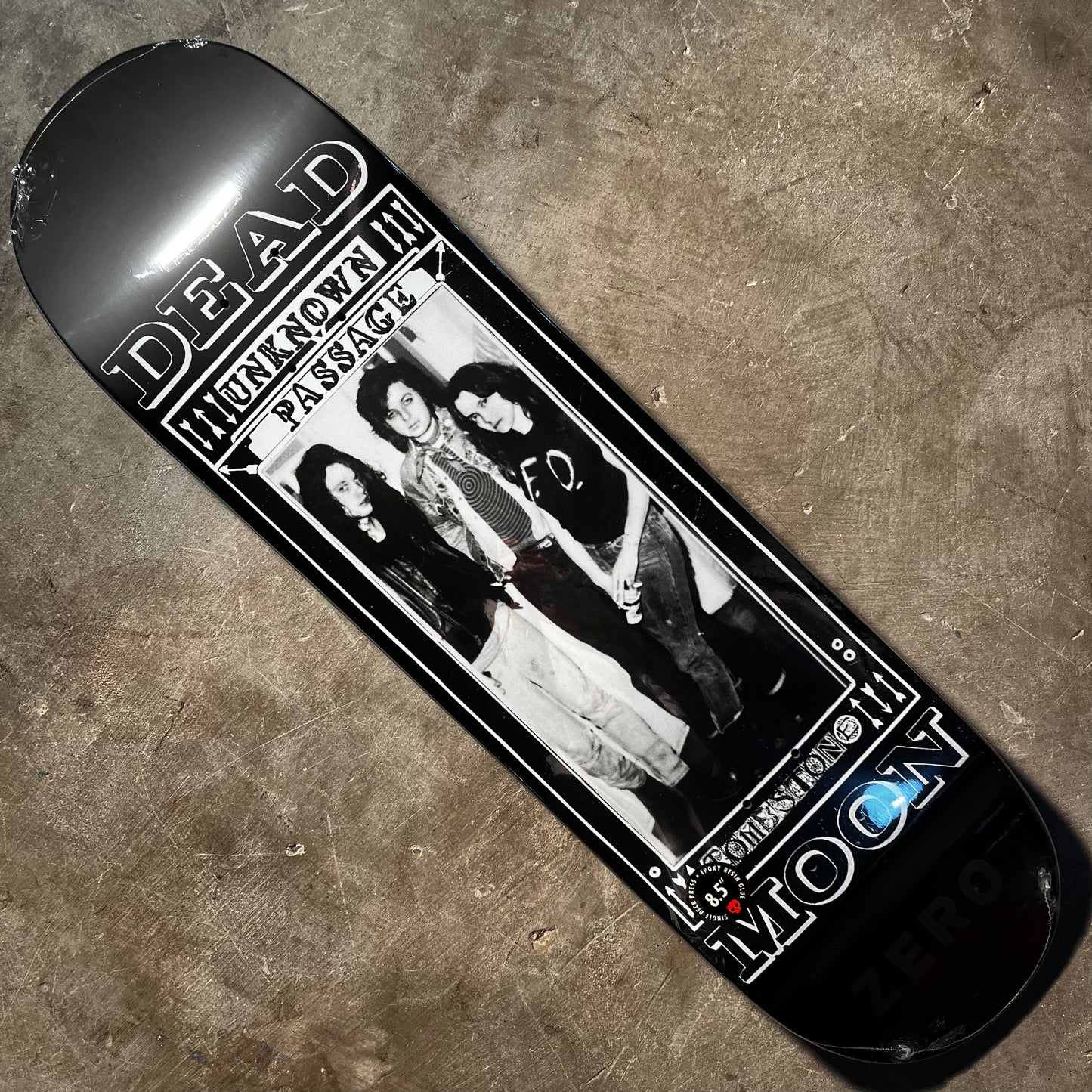 Zero Skateboards - Dead Moon Unknown Passage Deck - 8.5"