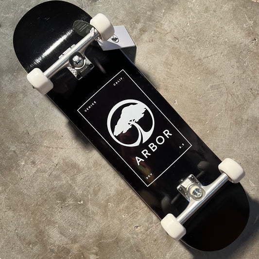 Arbor Skateboards - Street Complete Logo Black - 8.5"