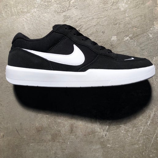 Nike SB - Force 58 - Black / White / Black