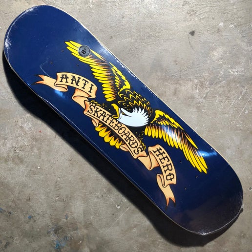 Anti-Hero - Classic Eagle Deck 8.5"