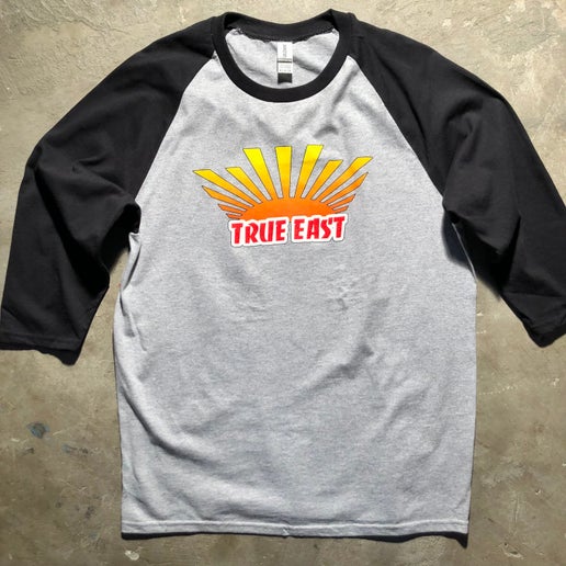 True East - Sun Logo Raglan Tee - Heather Grey